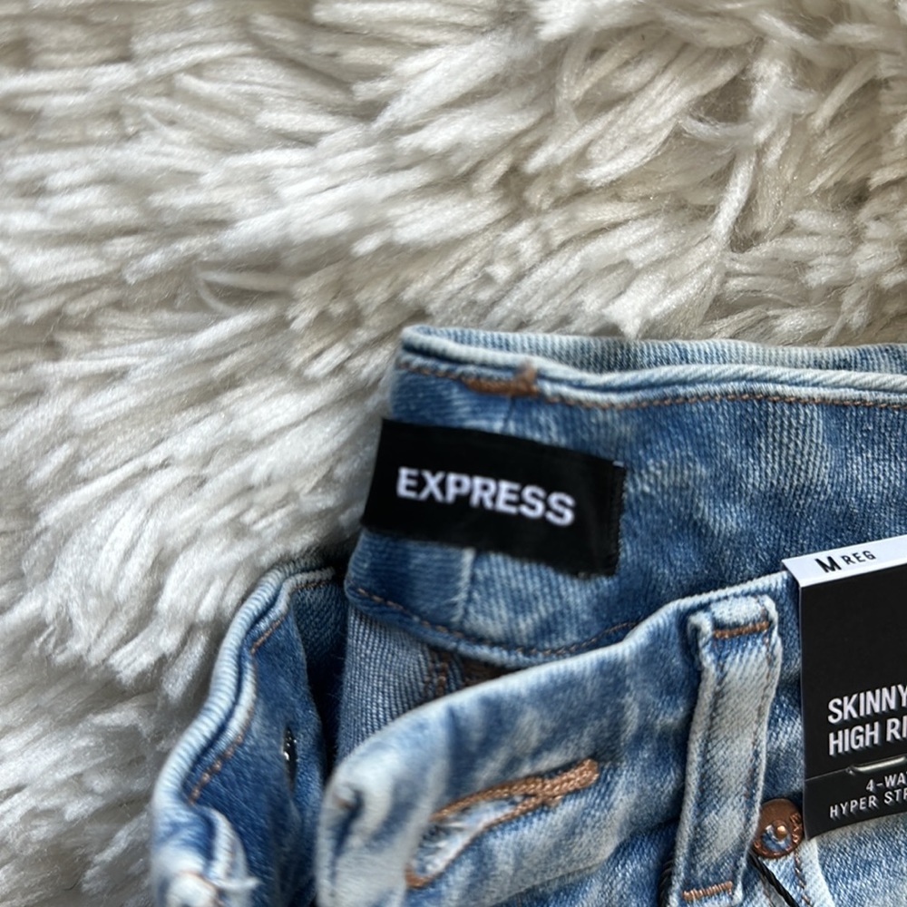 Jeans - Picture 6 of 9